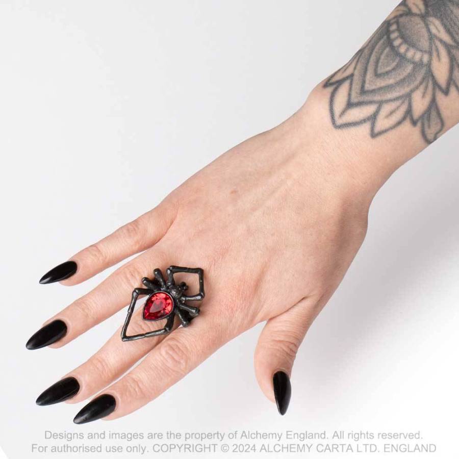 Black Widow (R222B) Ring