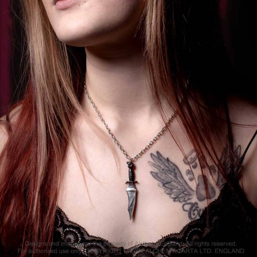 VAMPYRE KNIFE (P965) pendant