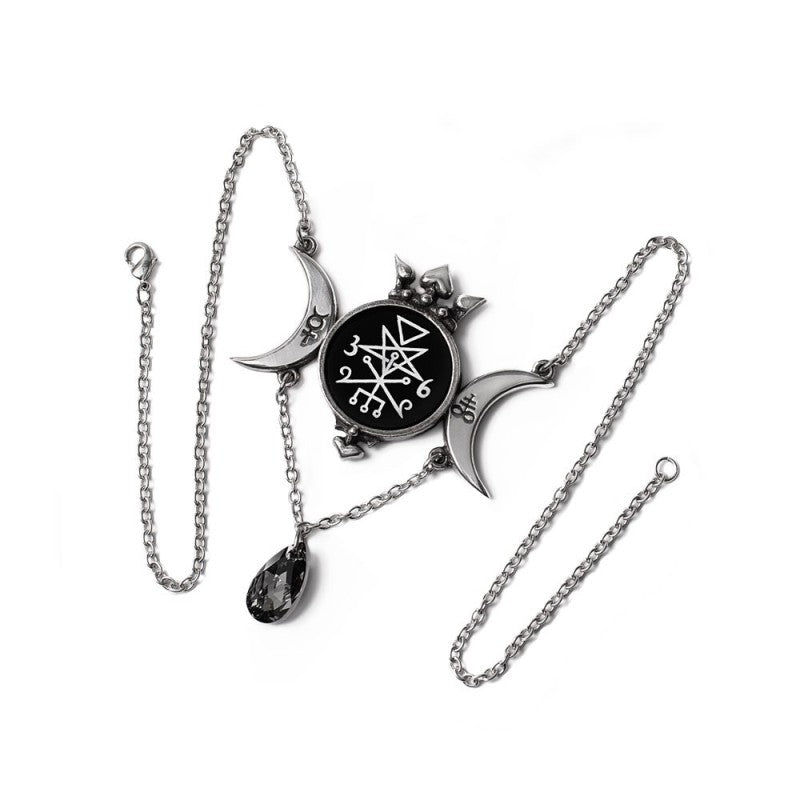 Wycca Queen (P969) Necklace